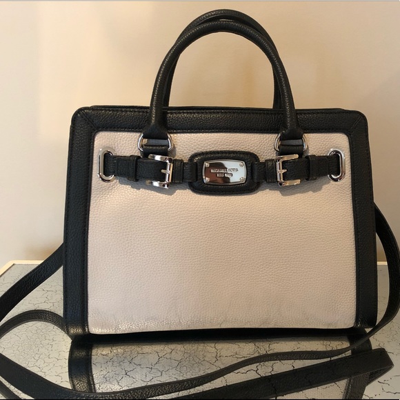 Michael kors bag - Picture 1 of 3